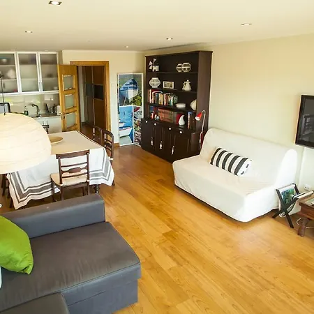公寓 Lovelystay - Beach With Sea View *